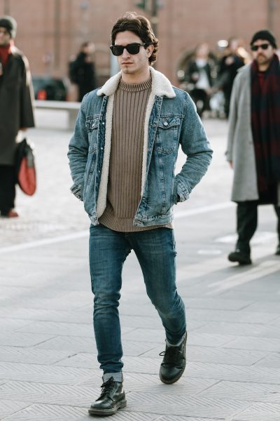 deze-controversiele-broek-is-nu-ook-terug-op-de-herenafdeling-372925