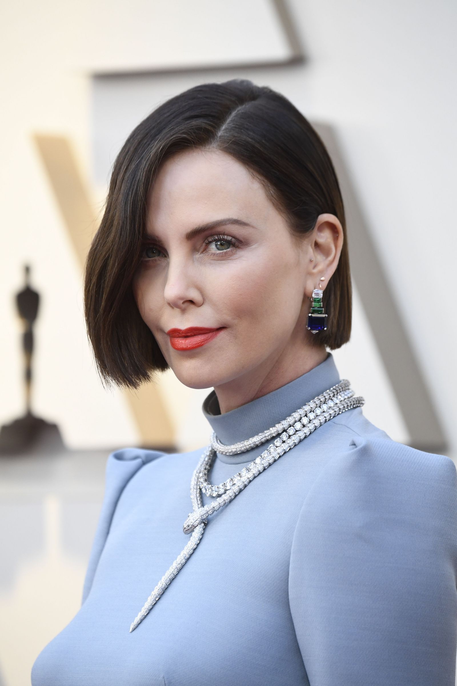 Charlize Theron met een blunt cut bob, een van de beste kapsels voor dun haar