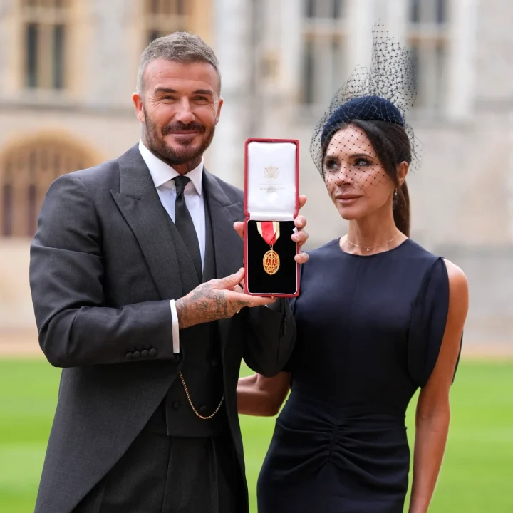 komt-victoria-beckham-met-een-mannenkledinglijn-dit-is-wat-we-weten-371497