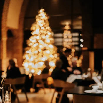 bij-deze-nederlandse-restaurants-wil-je-aanschuiven-tijdens-de-feestdagen-373012