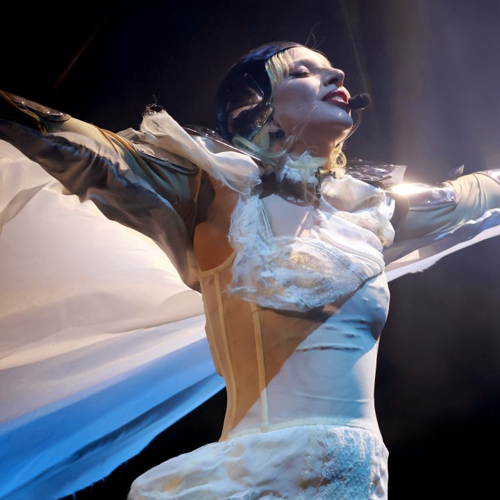 42-outfits-die-bewijzen-dat-lady-gaga-de-ultieme-fashion-shapeshifter-is-371919