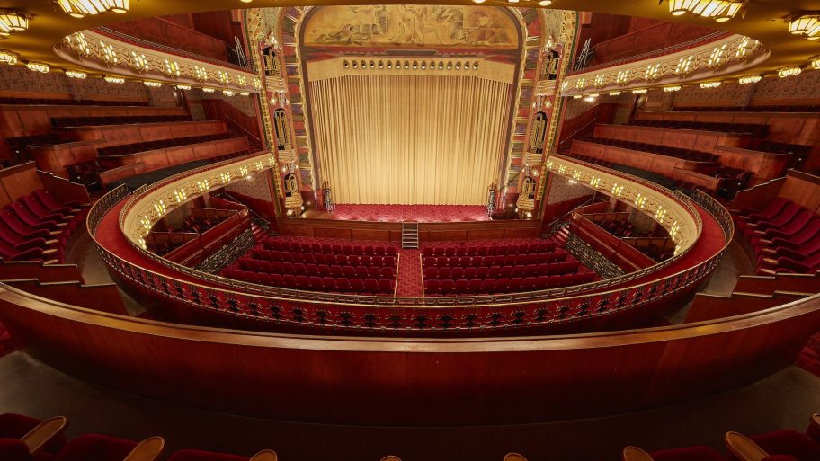 dit-zijn-de-mooiste-bioscopen-van-nederland-373198