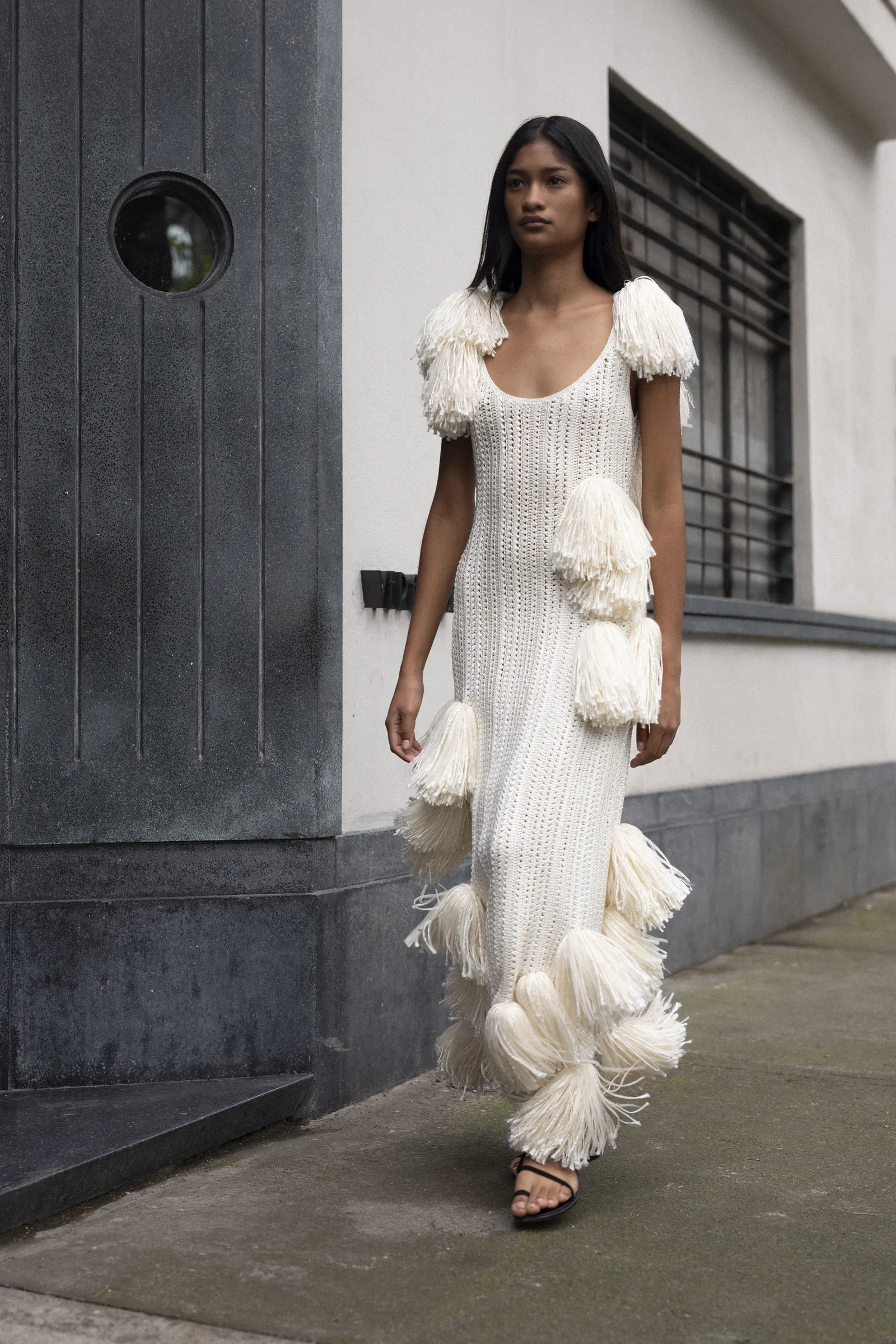 Een look van Heirlome in de kleur van het jaar 2026 van Pantone