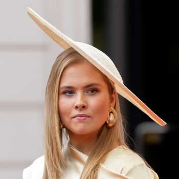 van-chique-jurken-tot-trendy-boots-de-beste-looks-van-prinses-amalia-in-2025-377603