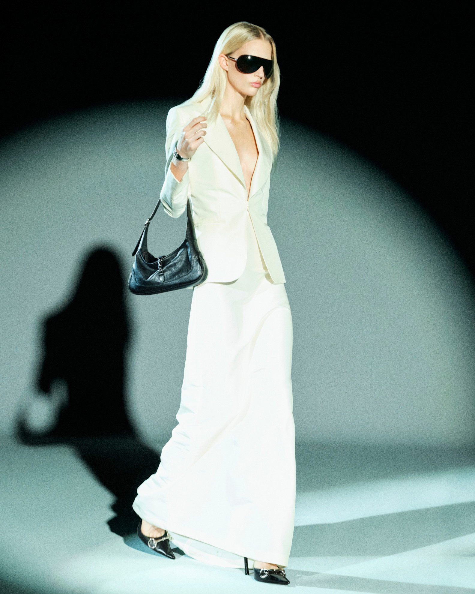 Een look van Gucci pre-fall 2026