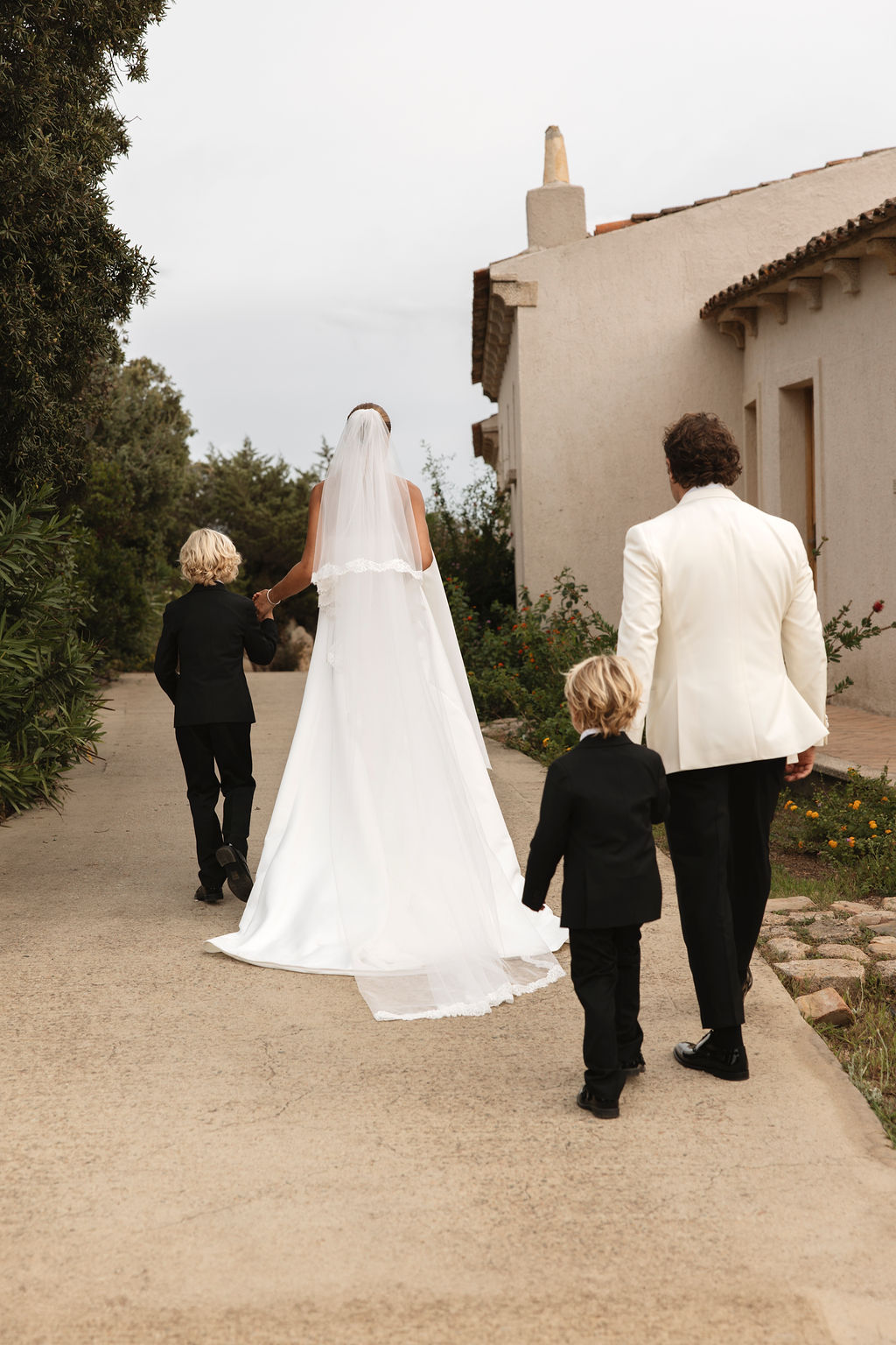 De bruiloft van Sascha Visser en Giorgia Voorthuis