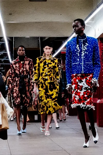 deze-modellen-maakten-hun-debuut-bij-de-nieuwste-chanel-show-375306