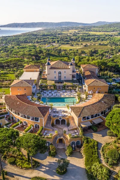 the-white-lotus-seizoen-4-speelt-zich-af-in-dit-glamoureuze-hotel-in-saint-tropez-380187