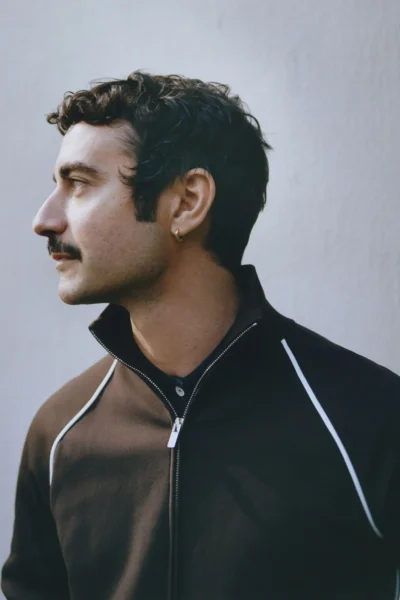 dario-vitale-stopt-als-creative-director-bij-versace-375646