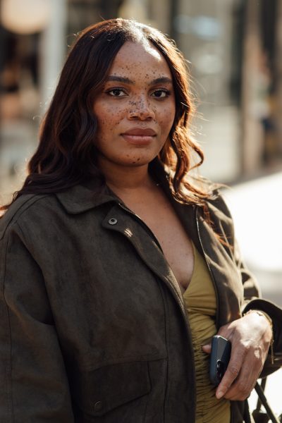 ik-heb-een-rond-gezicht-deze-halslijnen-raadde-een-stylist-me-aan-377391