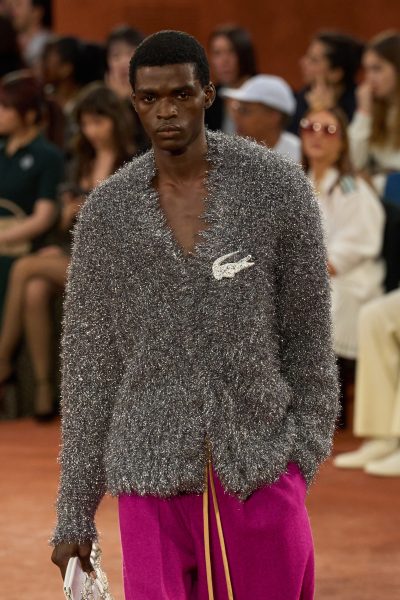 ze-duiken-overal-op-dus-nu-wil-ik-ook-een-trendy-harige-trui-dit-zijn-mijn-favorieten-375388