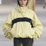 Hoe vaak sporten? Catwalkbeeld The Attico