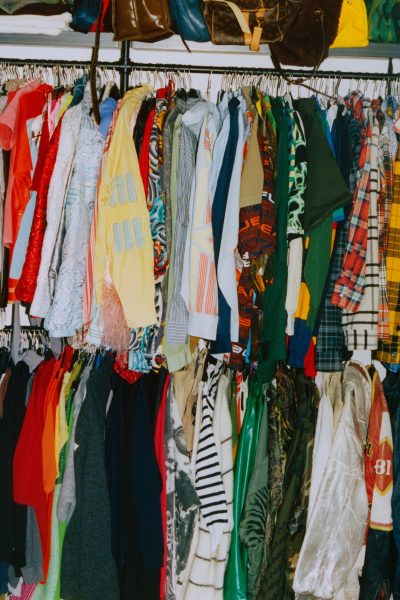 dit-is-de-tijd-van-het-jaar-om-je-kast-op-te-ruimen-en-wij-helpen-je-378364