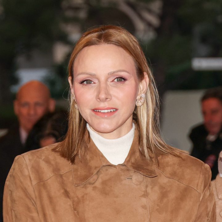 verrassing-prinses-charlene-verruilt-korte-coupe-voor-lang-haar-377802