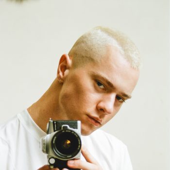 stijn-de-vries-over-2025-als-je-jezelf-bent-kun-je-het-eigenlijk-niet-fout-doen-377767