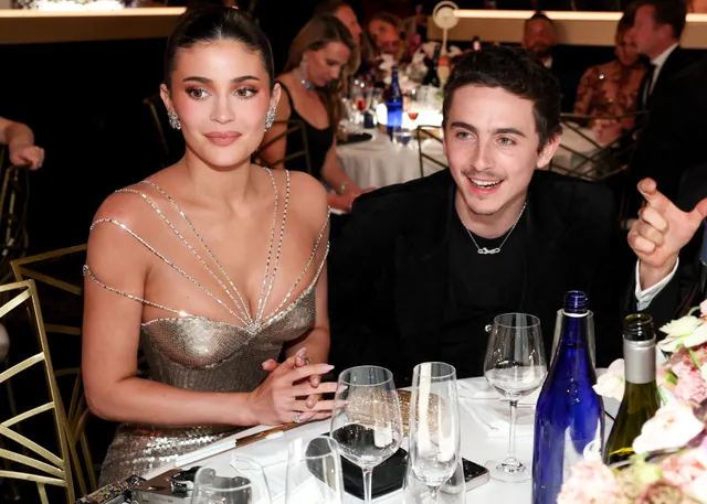 kylie jenner en timothee chalamet bij de golden globes 2026