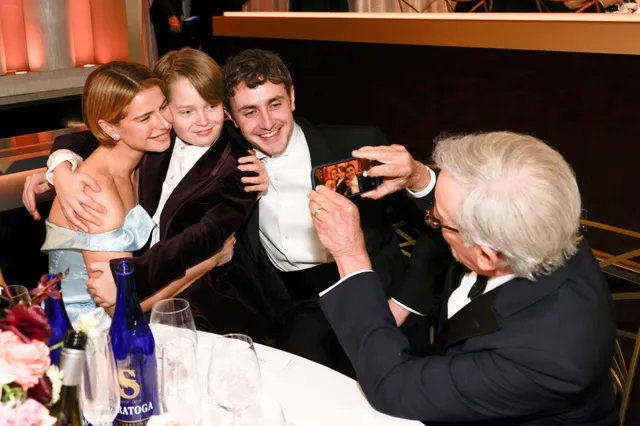 3 jessie buckley jacobi jube paul mescal steven spielberg bij de golden globes 2026