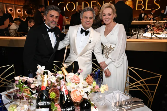 Oscar Isaac, Mark Ruffalo en Jean Smart
