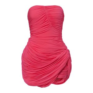 Jurk van Magda Butrym in fuchsia.