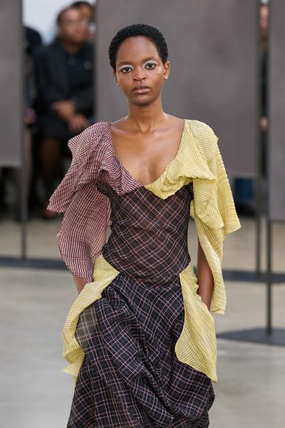 deze-patronen-passen-verrassend-goed-bij-een-ruitprint-382052