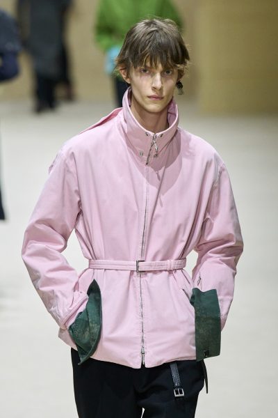 waarom-we-er-liever-vies-uitzien-dan-perfect-gekleed-381469