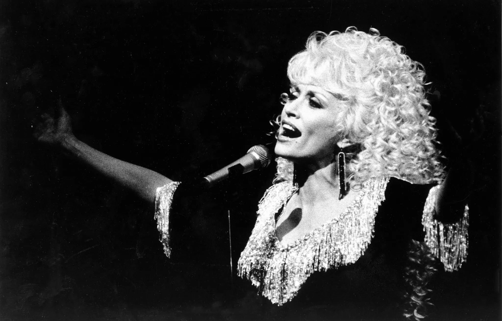 Dolly Parton in 1987