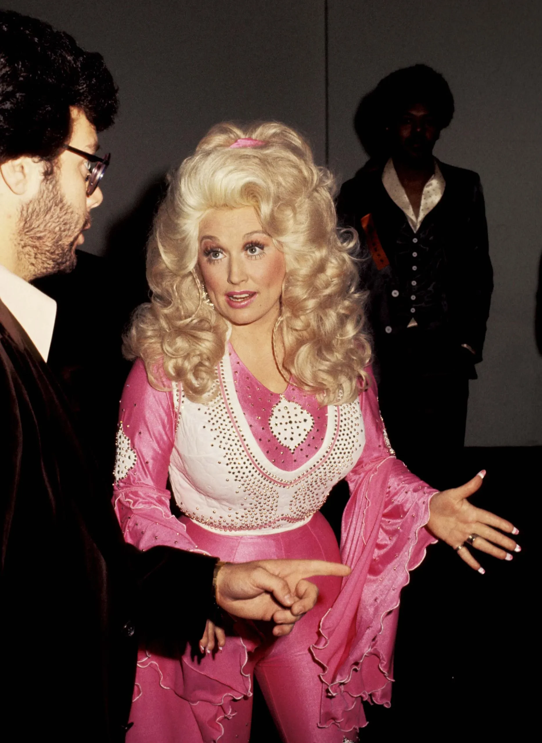 Dolly Parton in 1977