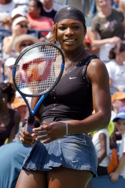 ook-in-sportswear-nemen-we-afscheid-van-de-clean-girl-look-379961