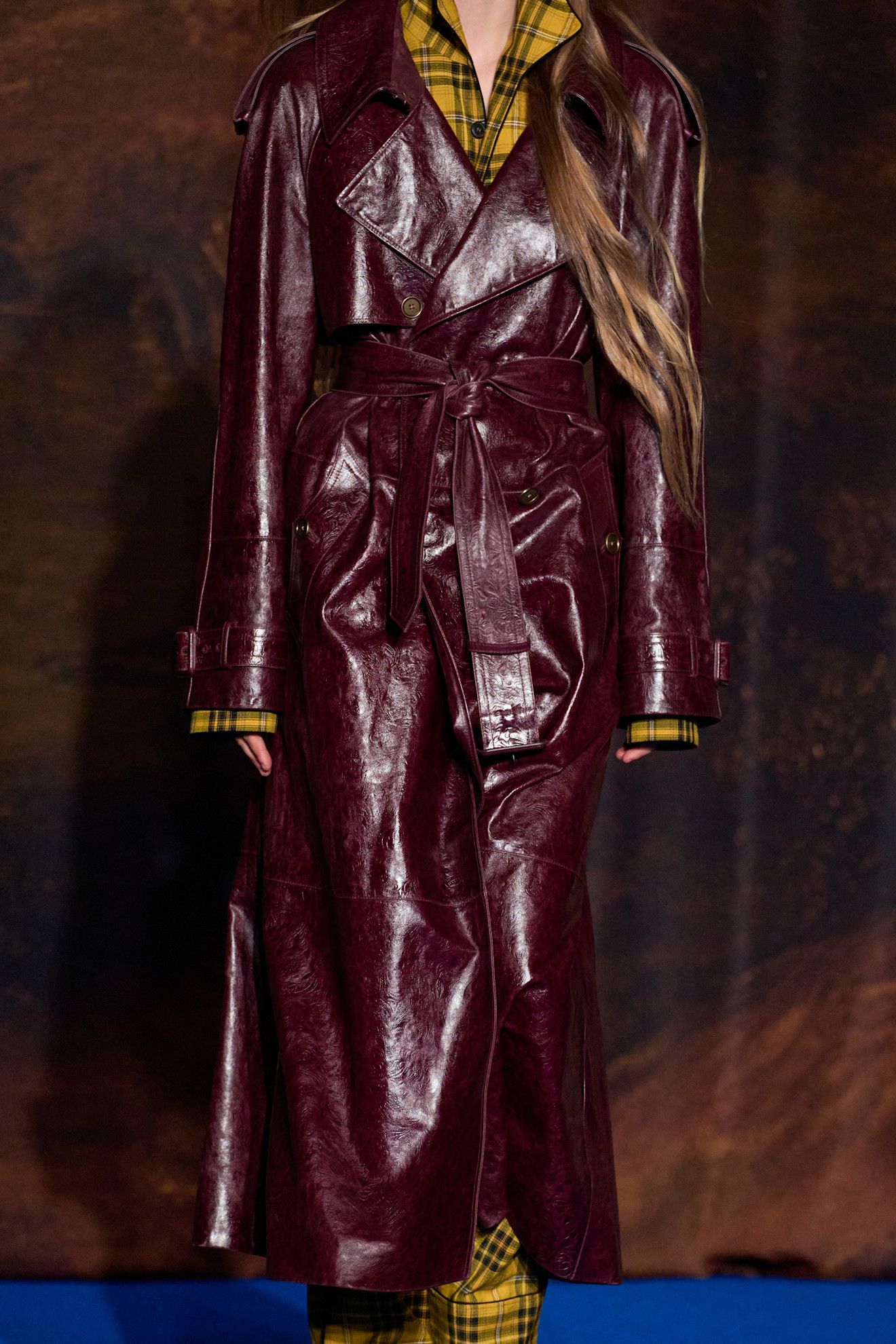 Burberry herfst/winter 2025 leren trenchcoat
