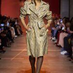 Elie Saab lente zomer 2026 leren trenchcoat