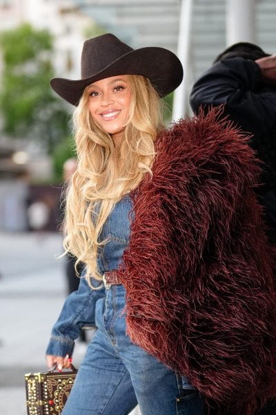 beyonce-voegt-zich-bij-team-bob-en-geeft-haar-goedkeuring-aan-de-dierenprinttrend-384014