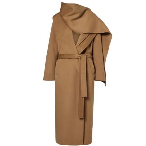 Rohé-jas met ingebouwde sjaal