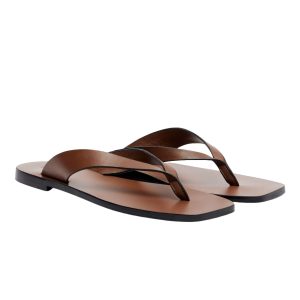 Slippers van A. Emery