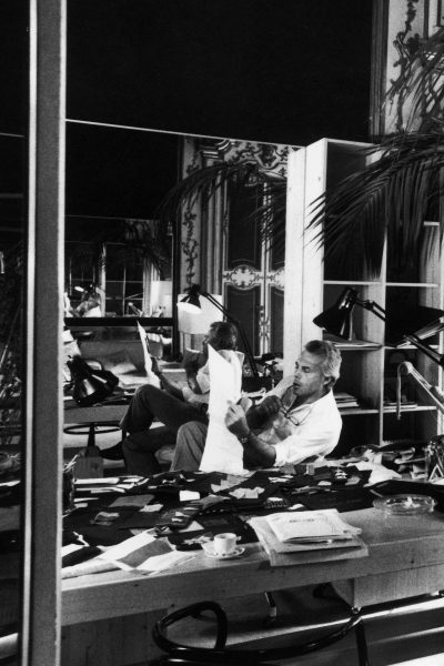 het-huis-van-giorgio-armani-is-de-set-van-de-nieuwe-campagne-van-het-modehuis-382798