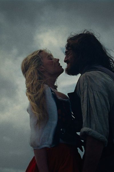 wuthering-heights-waarom-de-film-controversieel-is-en-de-verschillen-met-het-boek-384075