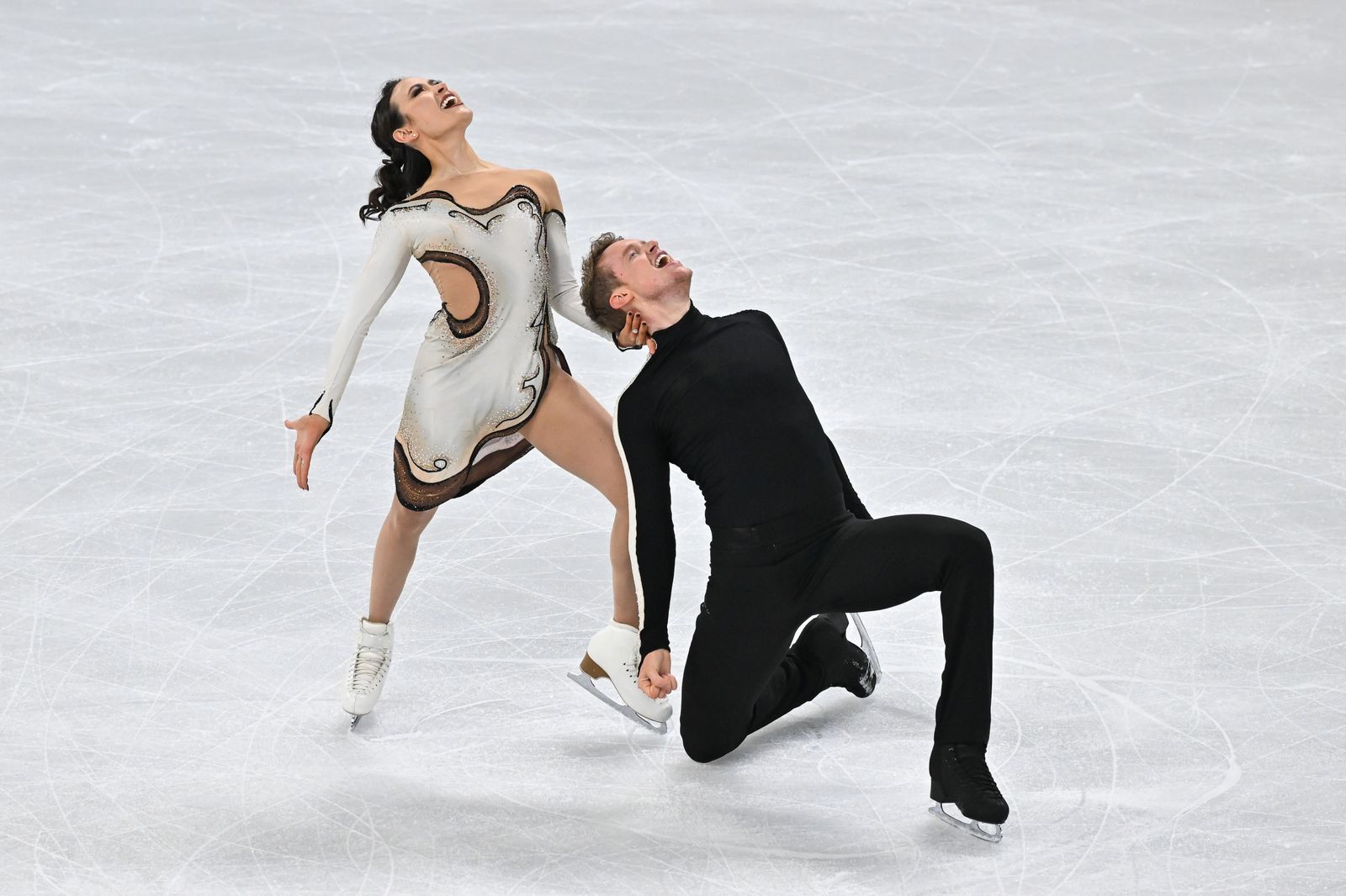 Olympisch koppel Madison Chock en Evan Bates