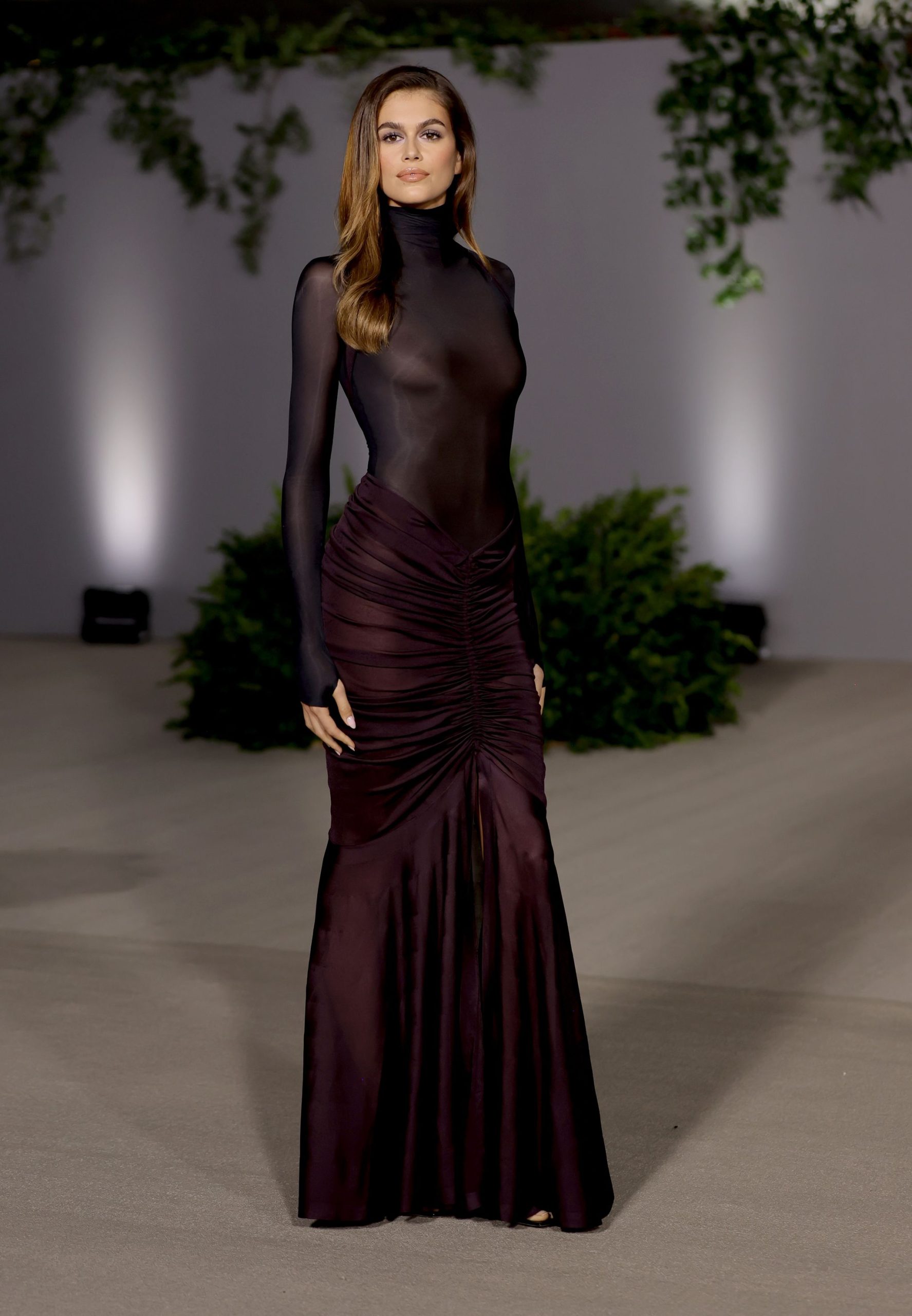 Kaia Gerber in Mulier