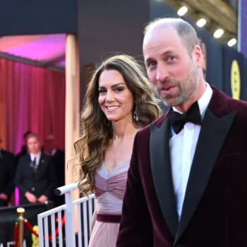 kate-middleton-keert-terug-naar-de-baftas-en-doet-dat-in-gucci-384889