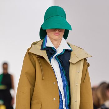 het-dubbele-overhemd-wordt-de-stylingtruc-van-het-seizoen-385202