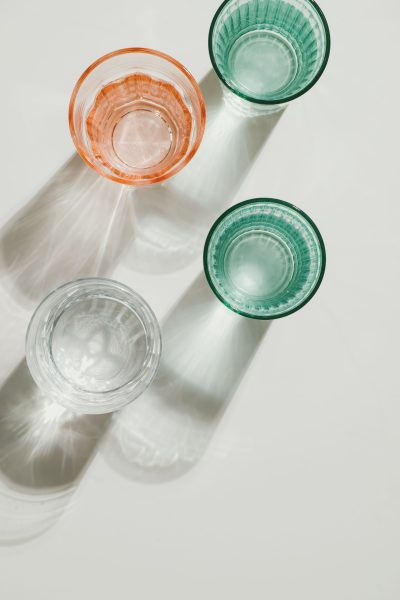 5-redenen-waarom-we-allemaal-warm-water-zouden-moeten-drinken-383773