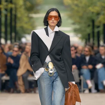 de-western-buckle-belt-is-de-nieuwe-favoriete-statementriem-van-de-modewereld-388922