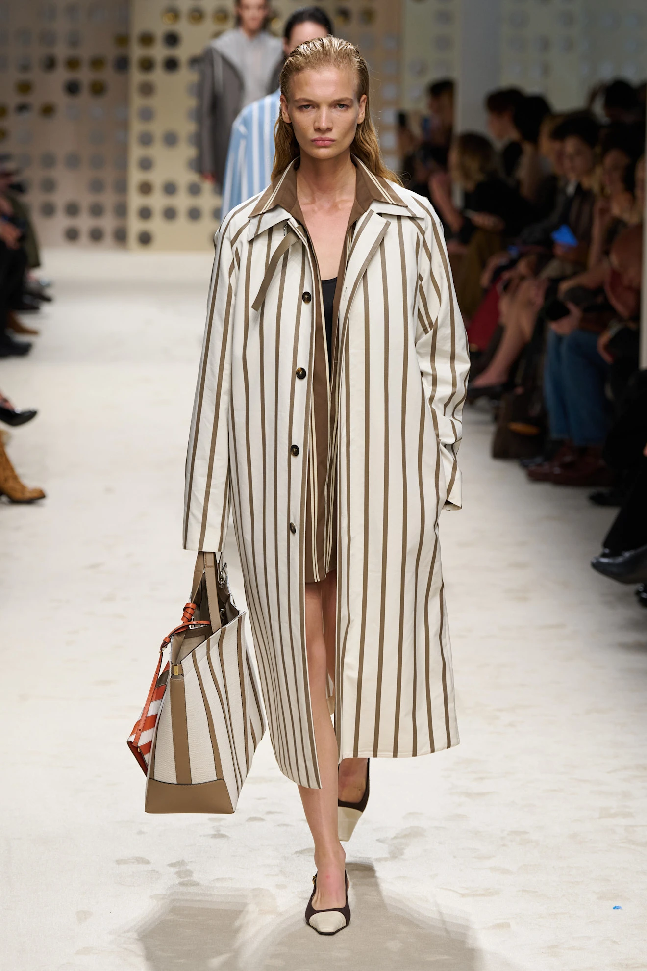 de two-tone schoen bij Tod's lente/zomer 2026