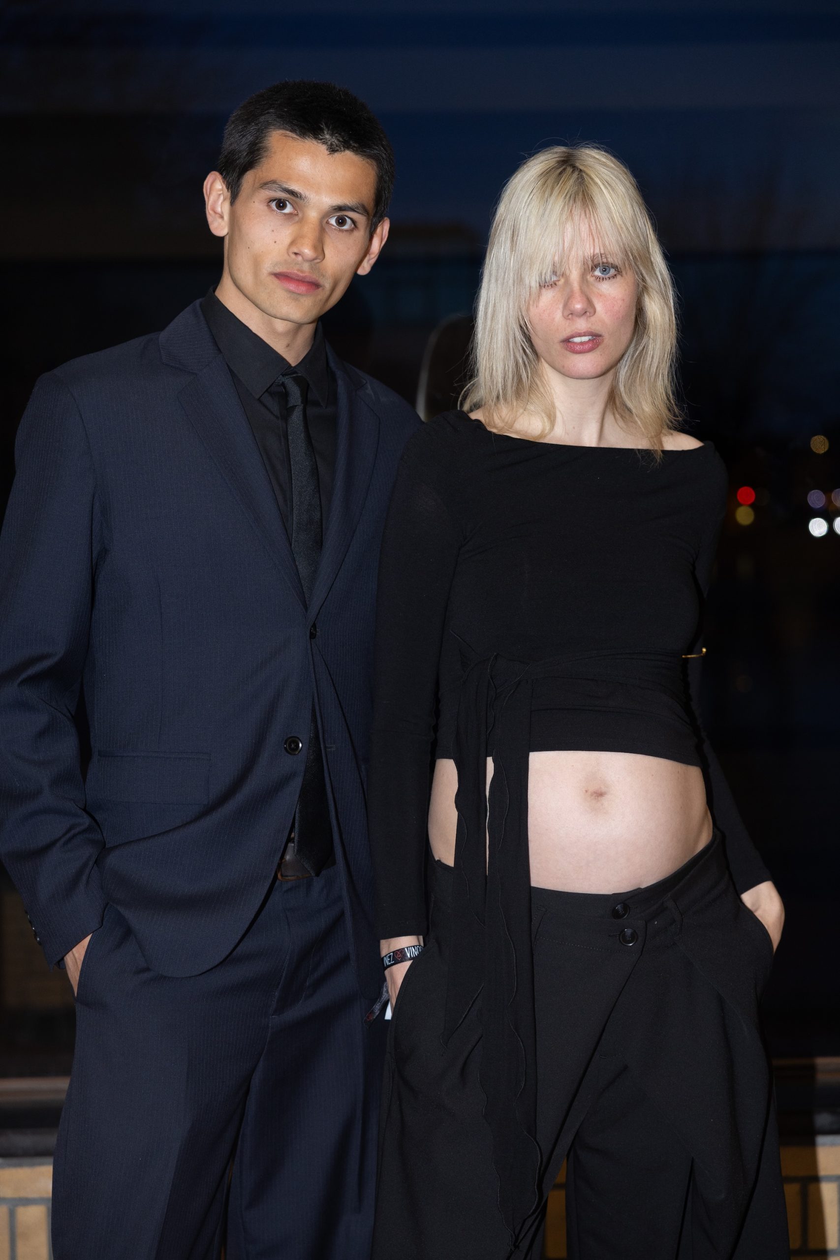 Gasten bij de opening van de tentoonstelling van Inez & Vinoodh in Kunstmuseum Den Haag