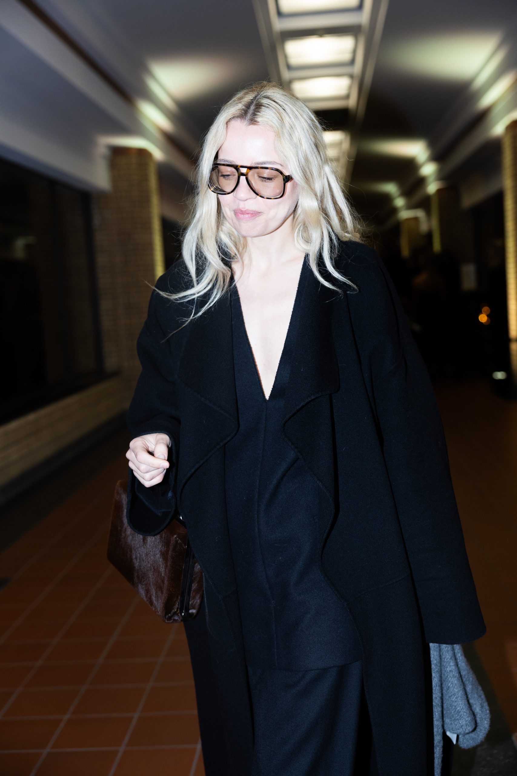 Gasten bij de opening van de tentoonstelling van Inez & Vinoodh in Kunstmuseum Den Haag