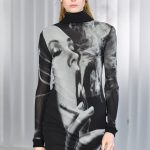 Alex Consani bij Jean Paul Gaultier herfst/winter 2026