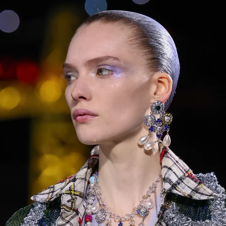 welke-beautylooks-van-paris-fashion-week-kondigen-nu-al-de-trends-van-herfst-winter-2026-aan-387126
