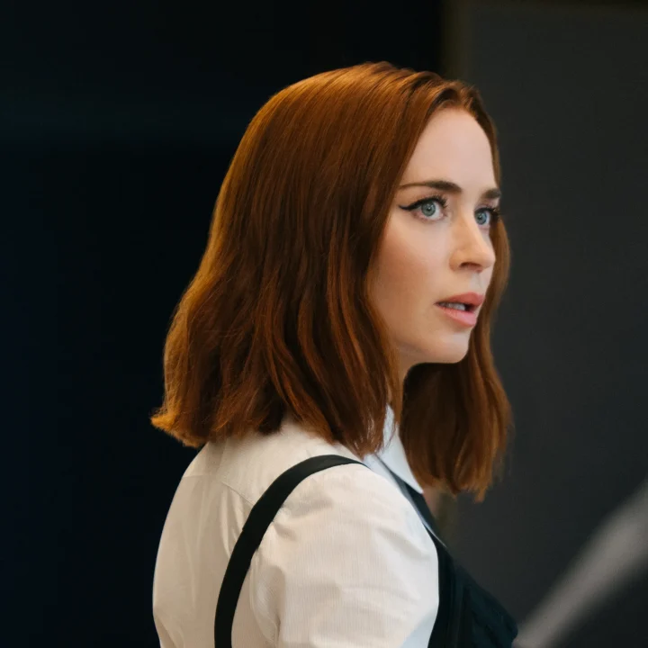 5-looks-in-de-trailer-van-the-devil-wears-prada-2-die-iconisch-beloven-te-worden-389360