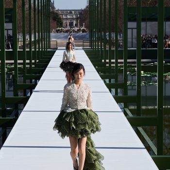 dior-bezorgt-ons-het-ultieme-lentegevoel-met-herfst-winter-2026-show-386108