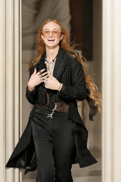 harris-reed-stopt-als-creative-director-van-nina-ricci-387079