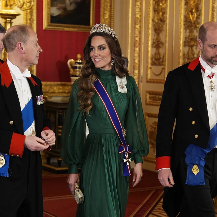 kate-middleton-draagt-haar-eerste-tiara-van-het-jaar-een-favoriet-van-prinses-diana-388183